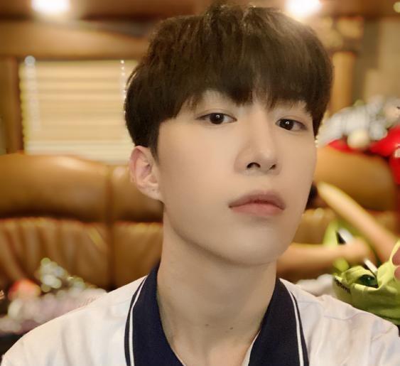 娛樂吃瓜醬王安宇,娛樂吃瓜界的“醬王”，揭秘娛樂圈幕后故事