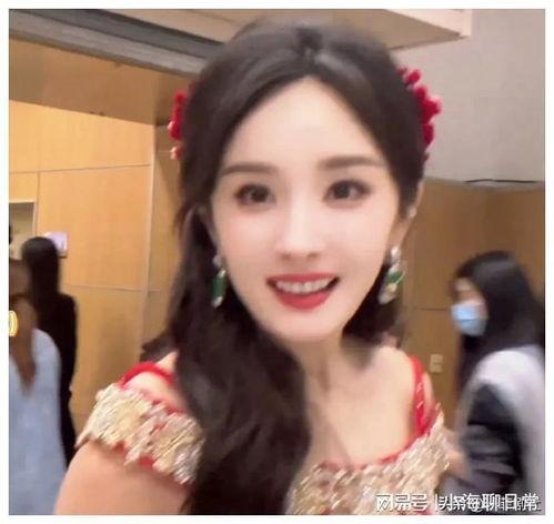 八點(diǎn)娛樂(lè)圈吃瓜爆料視頻,揭秘最新吃瓜爆料，明星幕后故事大公開(kāi)